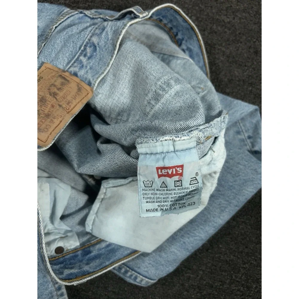 Vintage Levi's 501 Jeans Men's 34x30 Blue Denim Made In USA 90s Button Fly